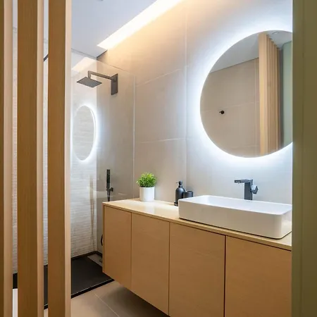 Apartment Riverside Oasis By Lovelystay *