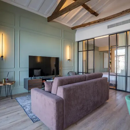 Riverside Oasis By Lovelystay * 빌라노바데가이아