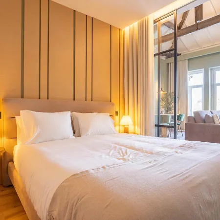 Riverside Oasis By Lovelystay * 빌라노바데가이아