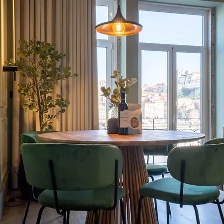 Apartment Riverside Oasis By Lovelystay