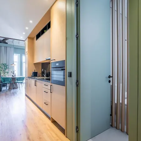 Apartment Riverside Oasis By Lovelystay *